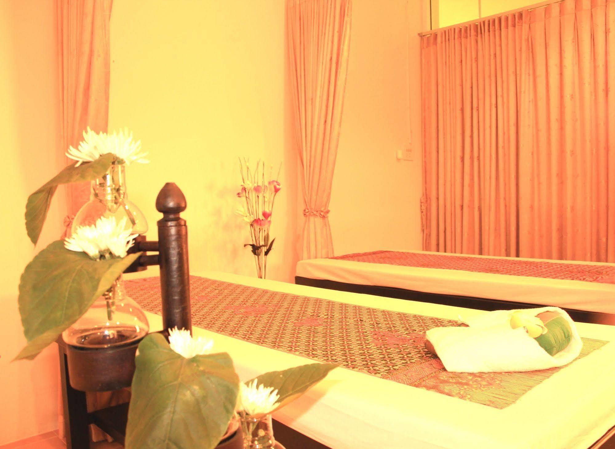 S.B.Living Place Phuket Bagian luar foto